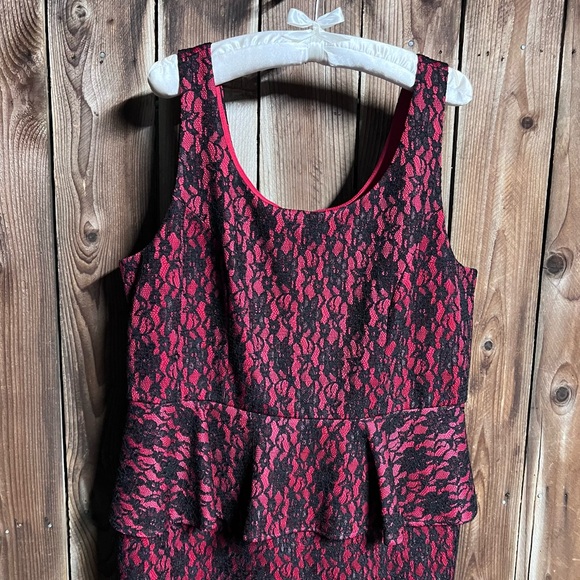 NWT- Rebel Wilson for Torrid Red & Black Lace Sleeveless Peplum Bodycon Dress 16 - Picture 6 of 15